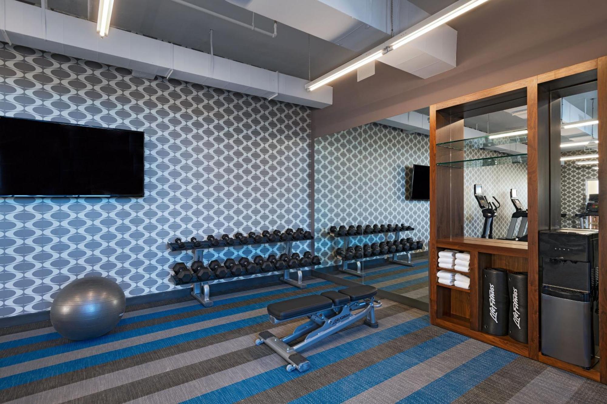 Aloft Waco Downtown Ξενοδοχείο Εξωτερικό φωτογραφία